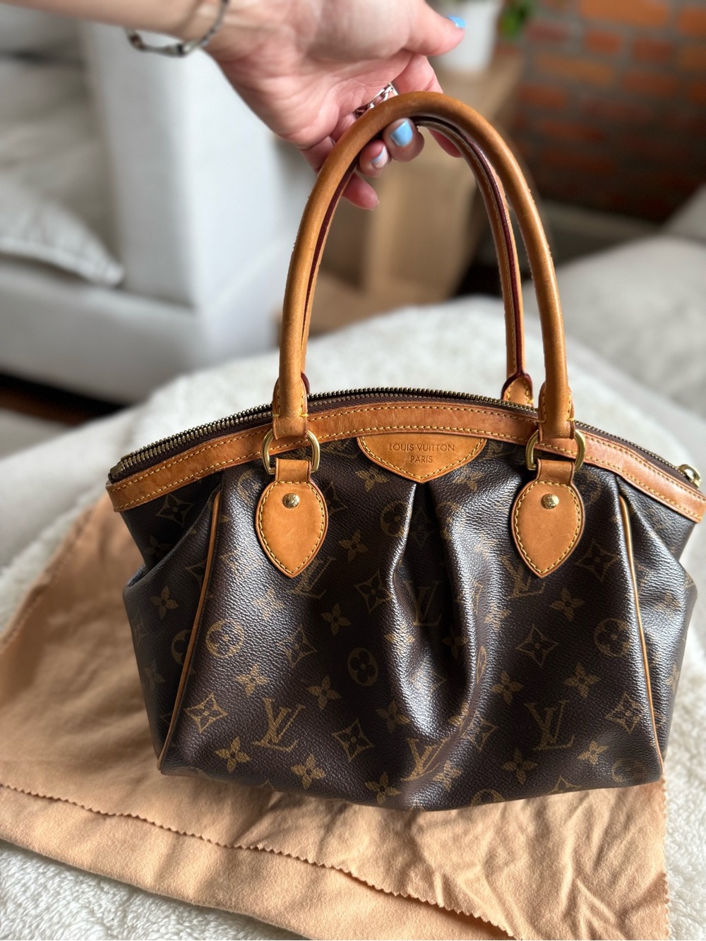 Louis Vuitton Tivoli PM